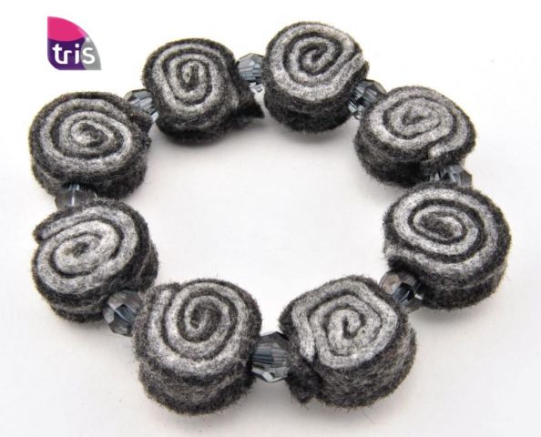 PULSERA FIELTRO CARAMELOS NEGRO