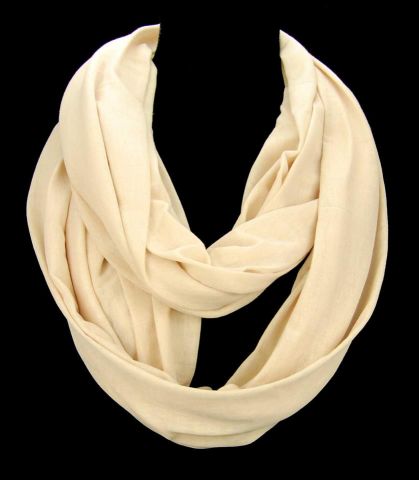 CUELLO PUNTO BEIGE