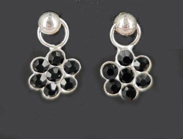 PENDIENTES AG FLOR 7 CRISTAL 0,75G NEGRO