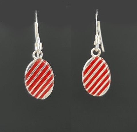 PENDIENTES AG OBAL COLG. RAYAS 2,4G ROJO