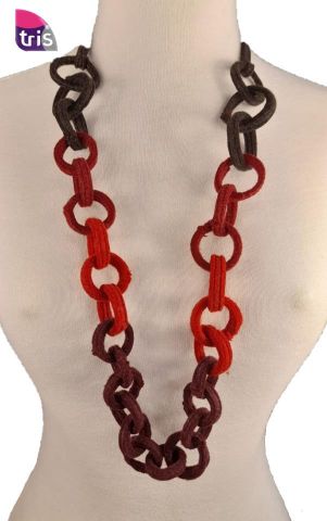 COLLAR FIELTRO CADENAS DEGRADE ROJO